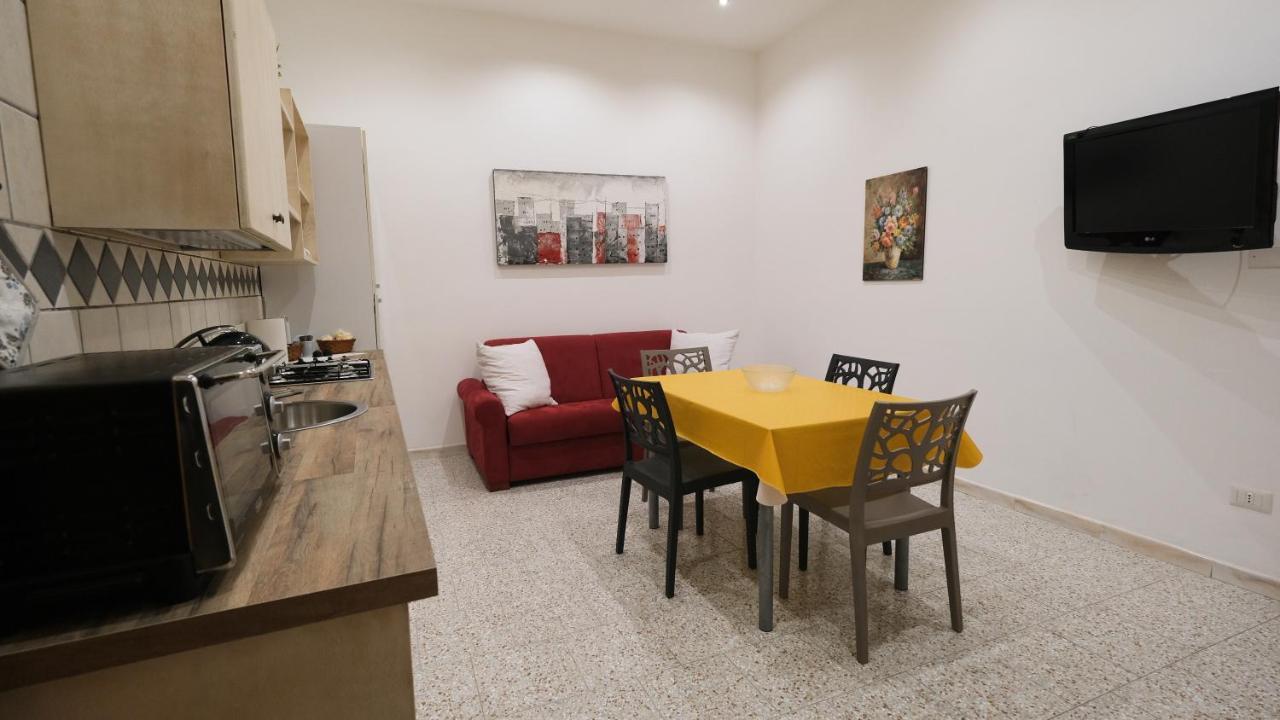 Appartamento Bilocale Porta Napoli Brindisi Esterno foto